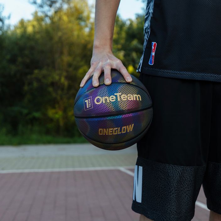 Basketbalová lopta OneTeam Basketball Holographic Black 14