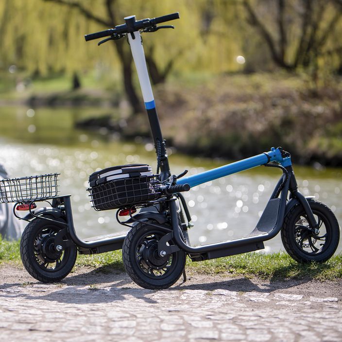 Elektrický skúter Frugal Touring 2.0 čierny Z12 6