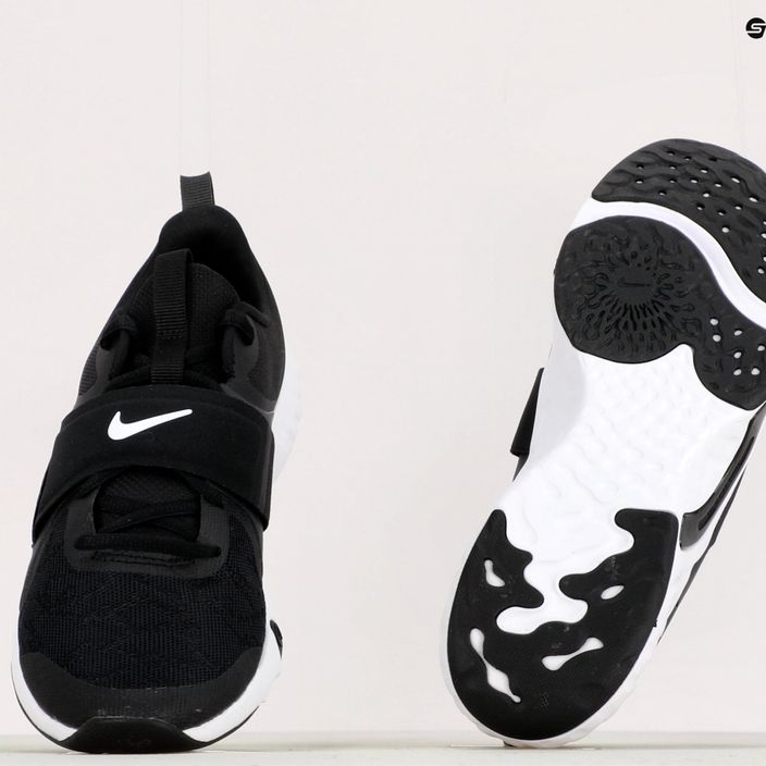 Dámske tréningové topánky Nike Renew In-Season TR 12 black DD9301-001 12