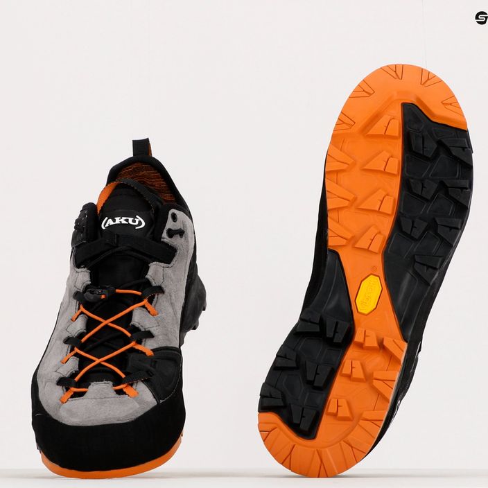 Pánske trekingové topánky AKU Rock Dfs GTX čierno-oranžové 722-186 11