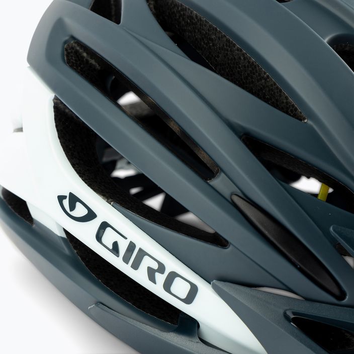 Cyklistická prilba Giro Artex Integrated Mips šedá GR-7129412 7