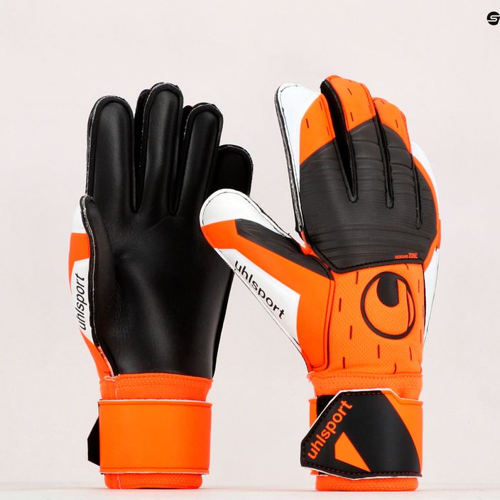 Uhlsport Soft Resist+ brankárske rukavice oranžovo-biele 1112751 9