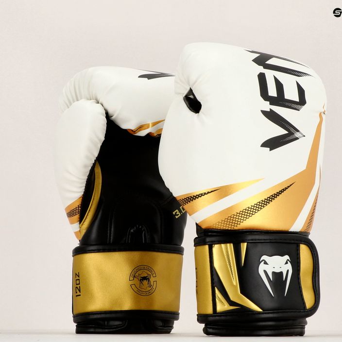 Venum Challenger 3.0 biele a zlaté boxerské rukavice 03525-520 13