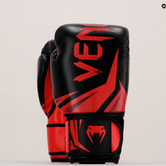 Venum Challenger 3.0 červeno-čierne boxerské rukavice 03525-100 7