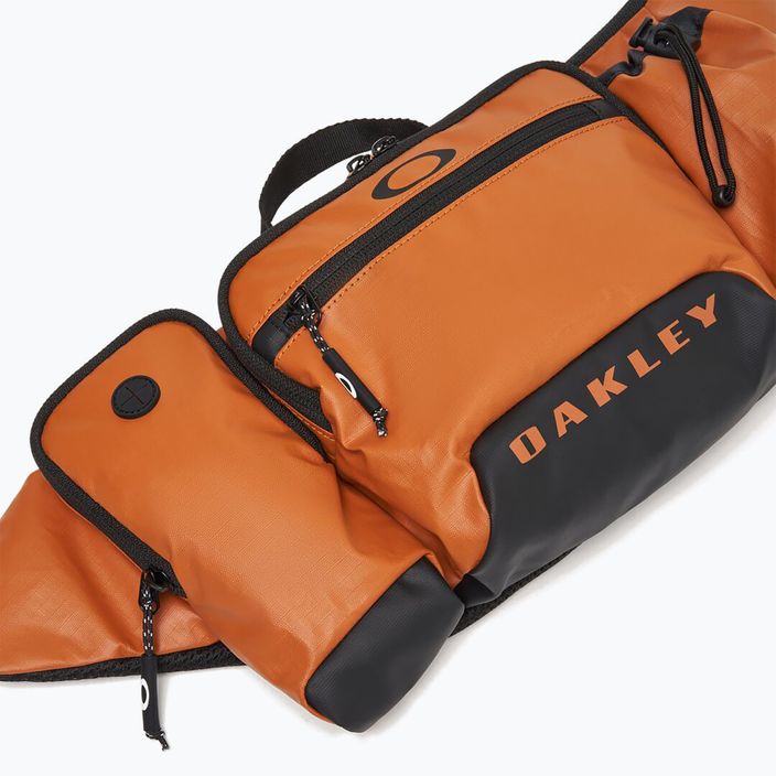 Ľadvinka Oakley Road Trip Rc Beltbag 4 l ginger 4