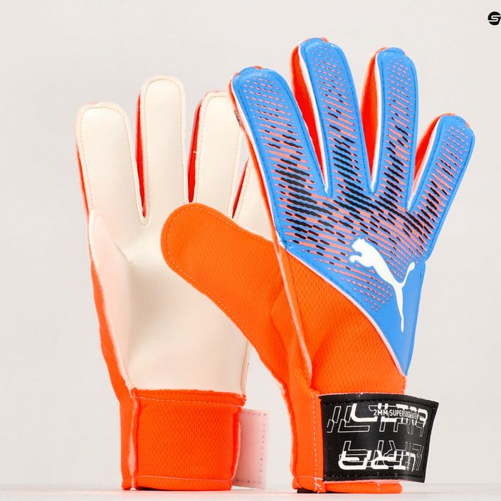 Brankárske rukavice PUMA Ultra Grip 4 RC ultra orange/blue glimmer 8