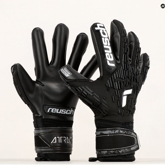 Reusch Attrakt Freegel Infinity Finger Support Brankárske rukavice čierne 5370730-7700 9