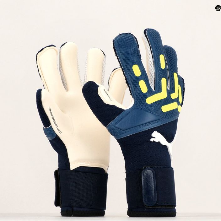 Brankárske rukavice PUMA Future Pro Hybrid Persian blue/pro green 6