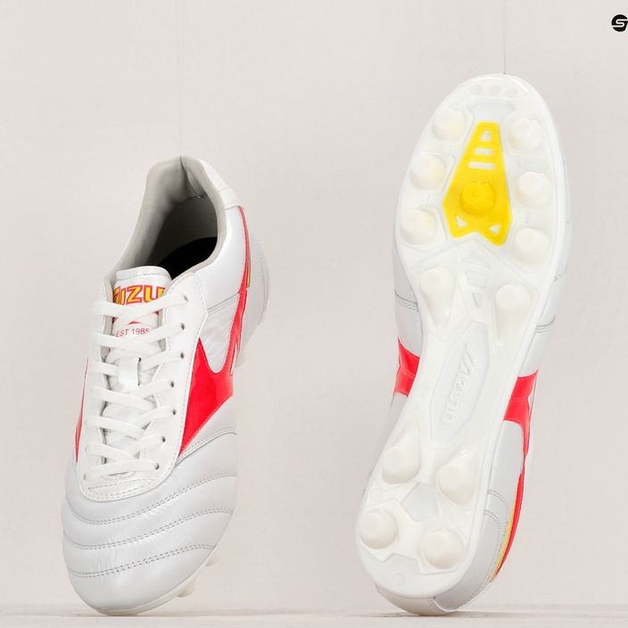 Pánske futbalové topánky Mizuno Morelia II Elite MD white/flery coral2/bolt2 14