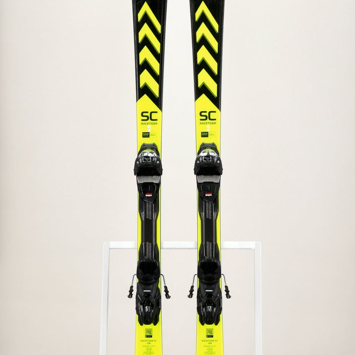 Zjazdové lyže Völkl Racetiger SC Black + vMotion 10 GW black/yellow 11