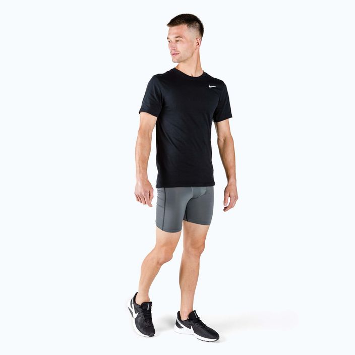 Pánske tréningové tričko Nike Dri-FIT čierne AR6029-010 2