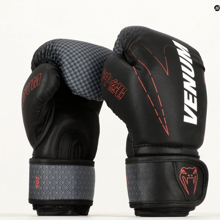 Detské boxerské rukavice Venum Okinawa 3.0 čierne/červené 12