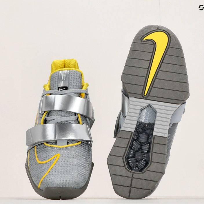 Nike Romaleos 4 vzpieračské topánky wolf grey/lightening/blk met silver 8