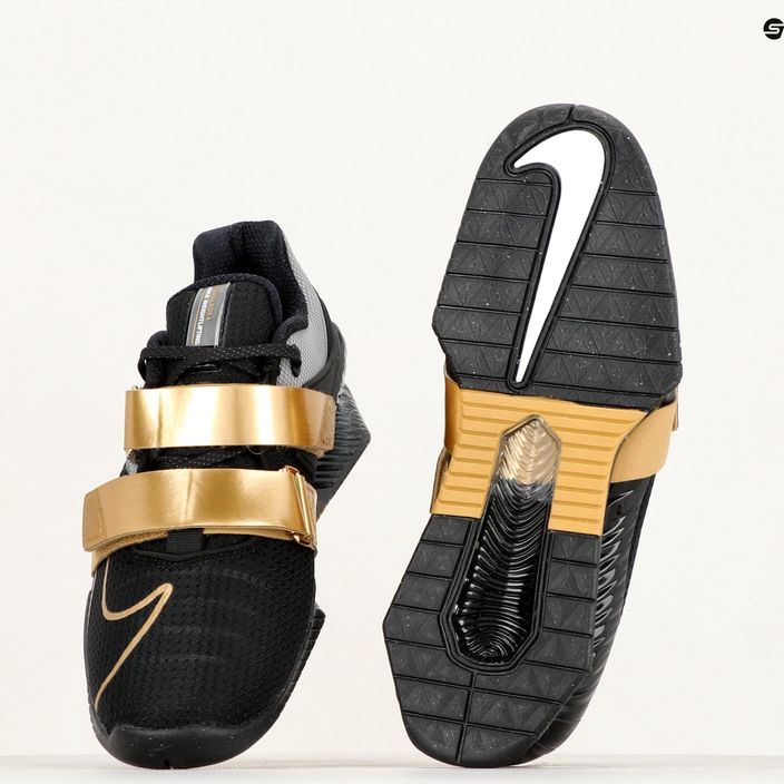 Nike Romaleos 4 black/metallic gold white vzpieračská obuv 8