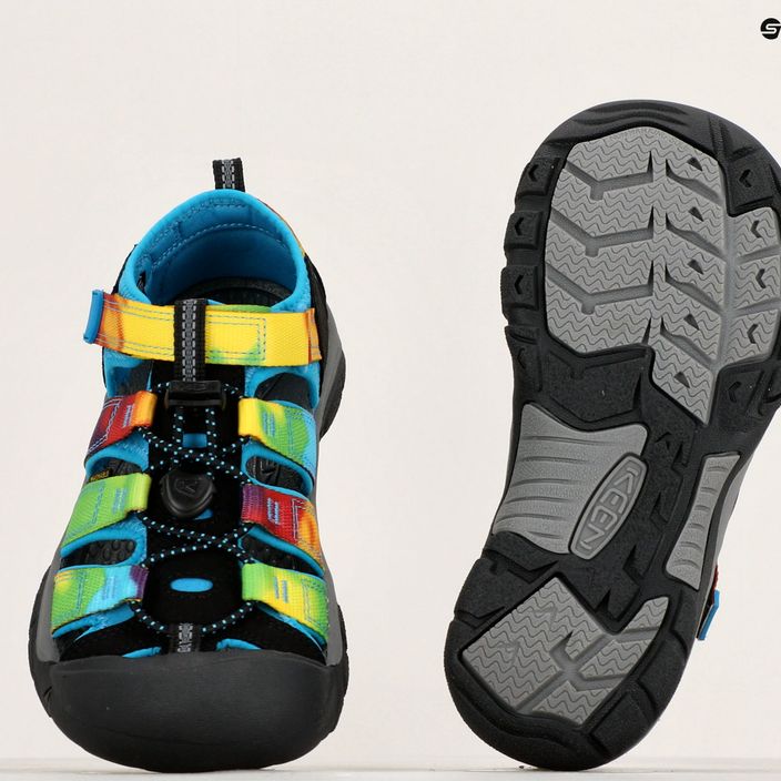 Detské trekingové sandále KEEN Newport H2 v dúhovom farebnom prevedení 14