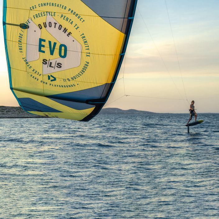 Kitesurfing kite DUOTONE Evo 2022 žltá 44220-3013 2