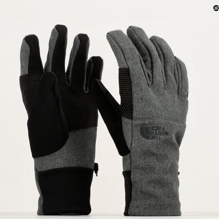 Pánske trekingové rukavice The North Face Apex Etip dark grey heather 11