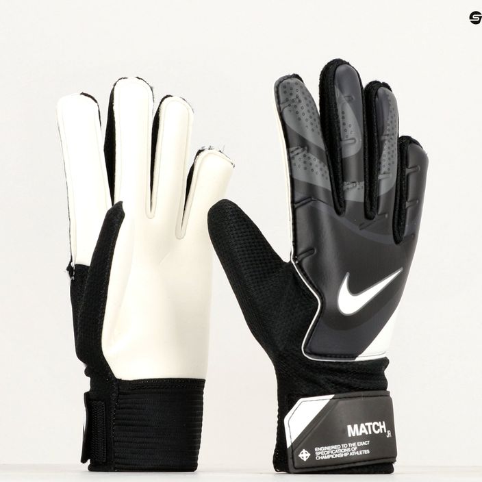 Detské brankárske rukavice Nike Match black/dark grey/white 6