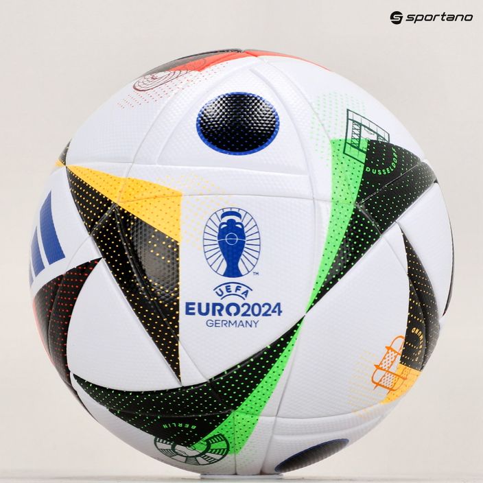 Futbalová lopta adidas Fussballliebe 2024 League Box white/black/glow blue veľkosť 4 futbal 4