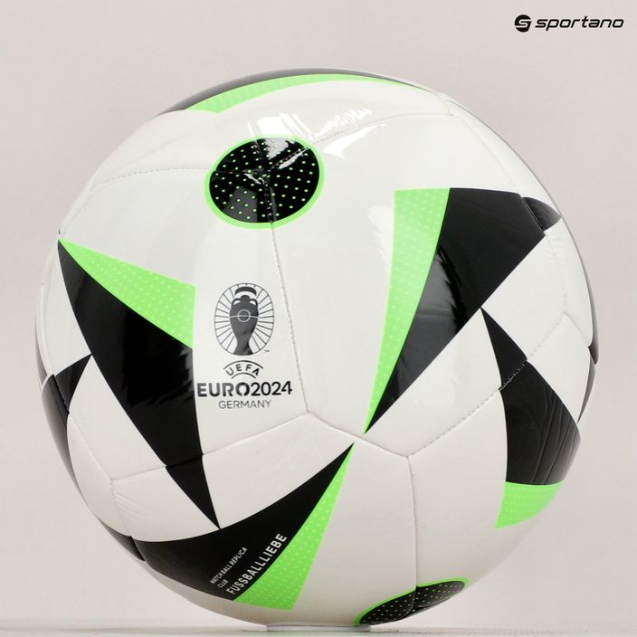 Futbalová lopta  adidas Fussballiebe Club futbalová biela/čierna/slnečná zelená veľkosť 5 6