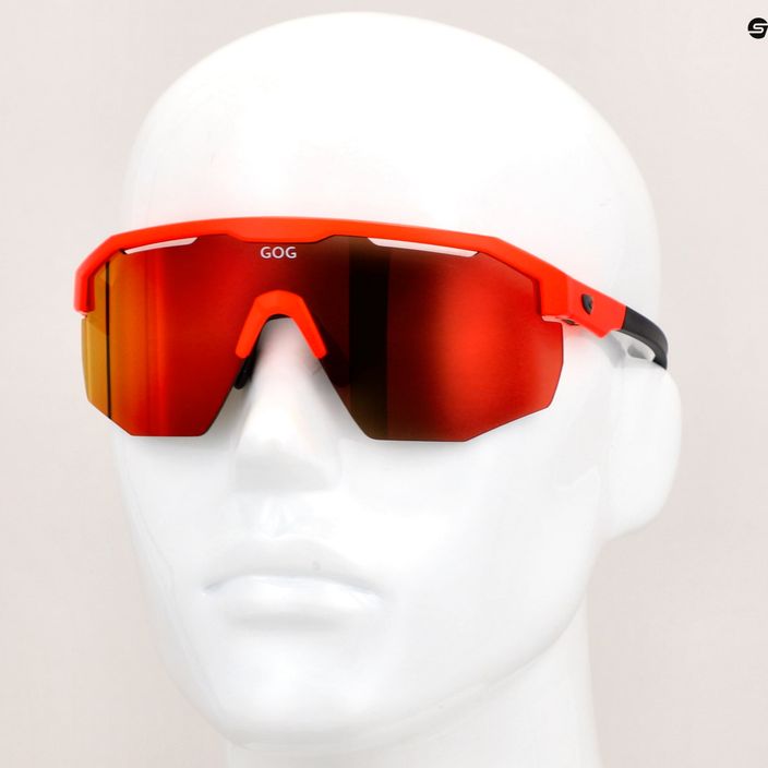 Slnečné okuliare GOG Argo matné neónovo oranžové/čierne/polychromatické červené 12