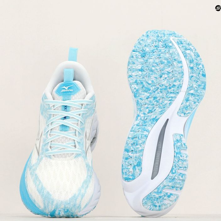 Bežecká obuv Mizuno Wave Inspire 20 SP white/silver/blue glow 16