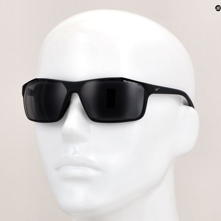 Pánske slnečné okuliare Nike Windstorm matná čierna/chladná sivá/tmavosivá 4