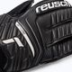 Reusch Attrakt Solid brankárske rukavice čierne 5270515-7700 3
