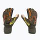 Reusch Attrakt Grip brankárske rukavice zelené 5370018-5556