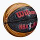 Basketbalová lopta Wilson NBA Jam Outdoor čierna/zlatá veľkosť 7 2