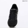 Pánska bežecká obuv  New Balance Fresh Foam 680 v8 black/white 9