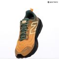 Pánske bežecké topánky New Balance FuelCell Venym dried apricot 9