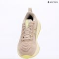 Dámske bežecké topánky ASICS Gel-Cumulus 27 mineral beige/ huddle yellow 8