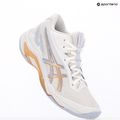 Dámske topánky ASICS Netburner Ballistic FF 4 white/champagne 9