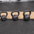 Liatinový kettlebell TREXO 10kg black 9