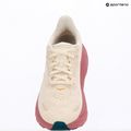 Dámske bežecké topánky HOKA Arahi 8 alabaster/lingonberry 18