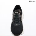 Dámske bežecké topánky New Balance Fresh Foam 680's V9 black/phantom/champagne metallic 9