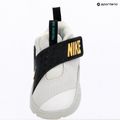 Detské topánky Nike Team Hustle D 12 white/black/clear emerald/topaz gold 6