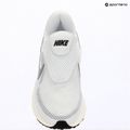 Dámske bežecké topánky Nike Revolution 8 EasyOn white/sail/black/metallic silver 14