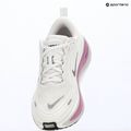 Dámske bežecké topánky Nike Vomero Plus white/bleached lilac/metallic silver 18