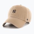 47 Značka MLB New York Yankees Base Runner čiapka CLEAN UP khaki
