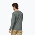 Pánske tričko Patagonia Cap Cool Daily Graphic-Waters trekking longsleeve chasing peaks/sleet green x-dye 2