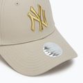 Dámska šiltovka New Era Metallic Logo 9Forty New York Yankees light beige 3