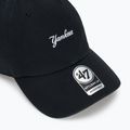 47 Značka MLB New York Yankees Base Runner Script CLEAN UP čiapka čierna 3