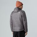 Pánska páperová bunda The North Face Huila Synthetic Hoodie smoked pearl 3