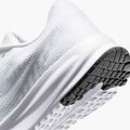 Dámske bežecké topánky Nike Run Defy white / pure platinum / black 9