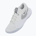 Dámske volejbalové topánky Nike Hyperquick Court Flight SE smmit white/metalic silver/pure platinum 14