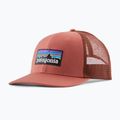 Šiltovka Patagonia P-6 Logo Trucker potters red