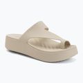 Dámske žabky Crocs Getaway Platform Toe Loop sandstone