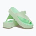 Dámske žabky Crocs Getaway Platform Toe Loop jade tint 3